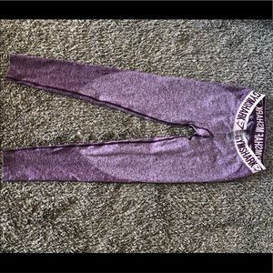 GYMSHARK FLEX RUBY SIZE S